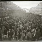 02_Multitud-2Bmanifestacion-2BCanfranc-2B1914med